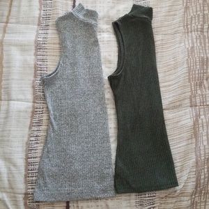 Turtle neck sleeveless top